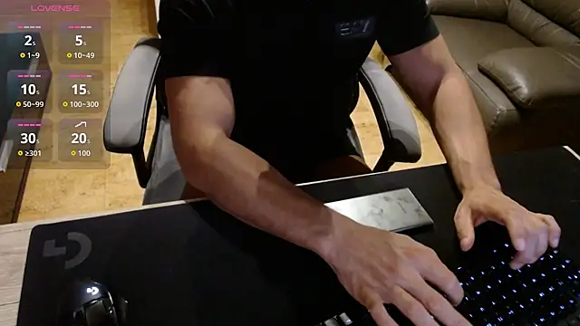 sensualman90 online show from January 13, 11:42 pm