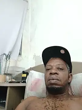 Negaomalinha1 online show from May 28, 4:49 pm