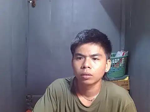 pinoymonstercock xx online show from February 17, 8:24 am