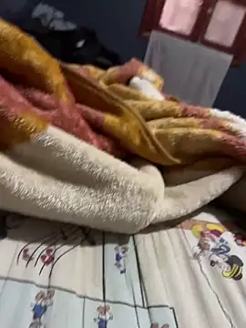 pitsho51 online show from April 18, 1:45 pm