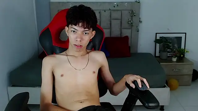 Nico  fox123 online show from January 7, 6:24 pm