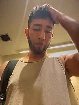 liam bronw online show from March 12, 9:00 pm