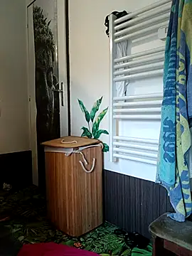 chrisopen07 online show from March 1, 4:50 pm