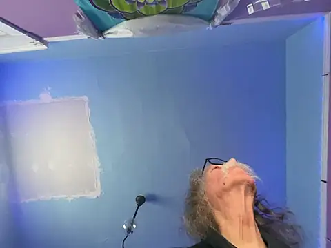 LickYourYoni online show from March 6, 4:15 pm