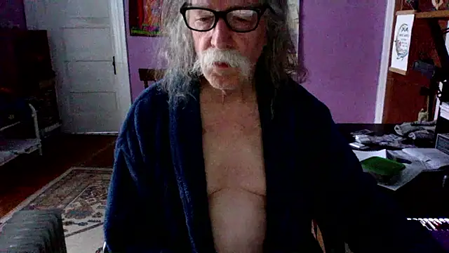 LickYourYoni online show from April 10, 2:13 pm