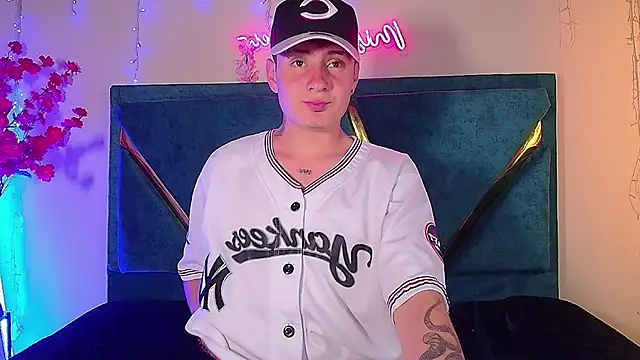 dantte grey online show from January 8, 4:28 am