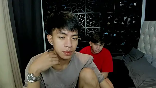 davincihugecock online show from March 30, 6:53 pm