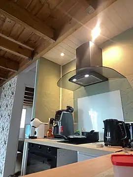 Axel black10 online show from March 8, 9:24 am