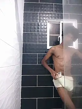 twink gabrielll online show from April 7, 11:38 pm