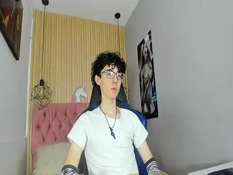 Syriussz online show from February 1, 7:23 pm