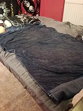 Masztisfiu2 online show from March 2, 7:37 am