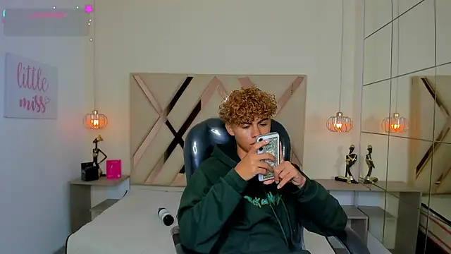 Anyelo Twink online show from July 8, 7:34 am