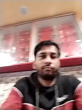 studio-my online show from February 11, 3:17 pm