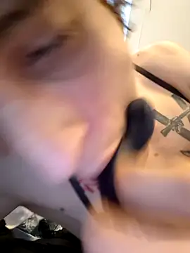 playfull joy02 online show from January 13, 2:10 pm