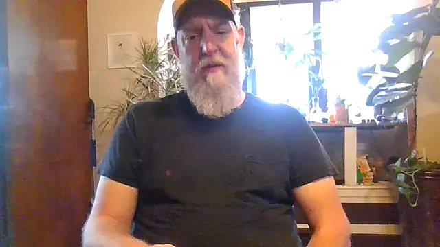 Moeblick online show from April 3, 5:54 pm