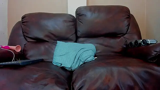 Salvattore Muller online show from April 6, 4:46 am