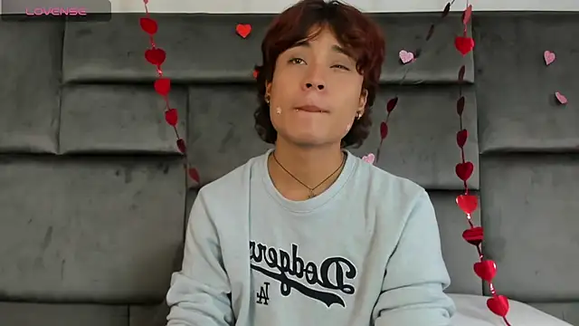 Liam Grant online show from February 11, 7:08 pm