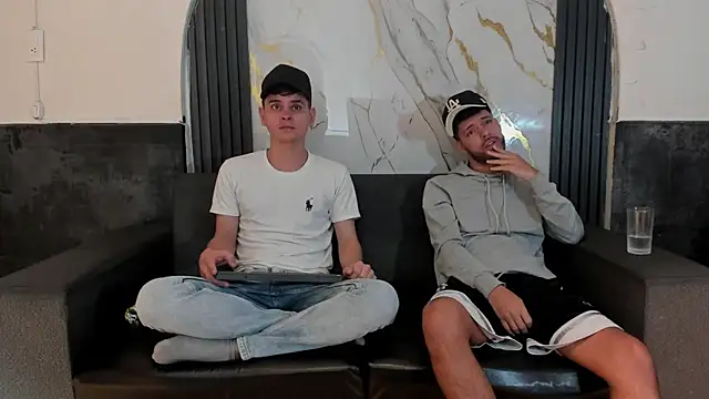 Angel Villareal online show from March 6, 10:01 am