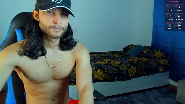 OdinSmitf1 online show from January 16, 10:34 pm