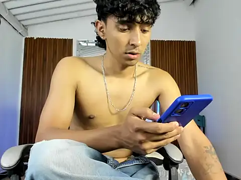 bracth  online show from January 31, 7:56 pm