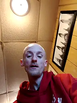 Zippy247 online show from February 20, 3:36 am