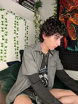 noynxz online show from May 26, 3:57 am