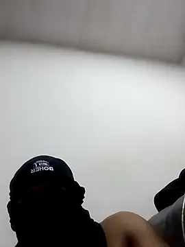 bardokhg4 online show from March 3, 6:32 am