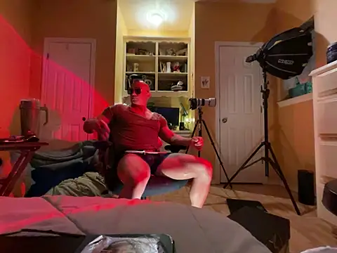 daddydonkey84 online show from June 18, 4:47 am