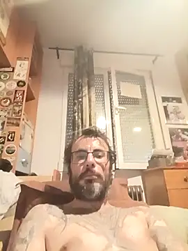 MrFumao online show from May 1, 7:55 am