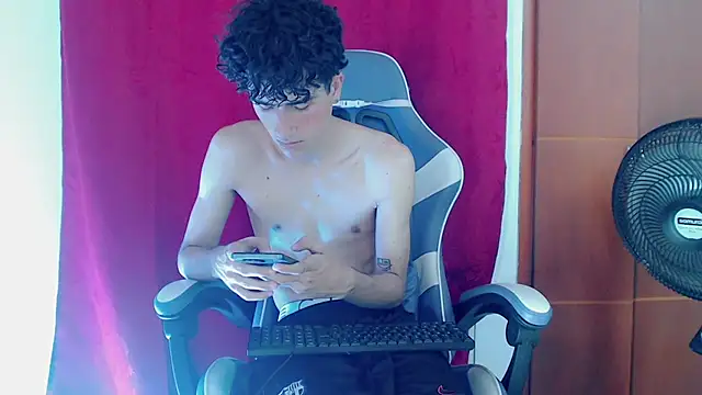 Johnny cagee  online show from February 13, 12:28 am