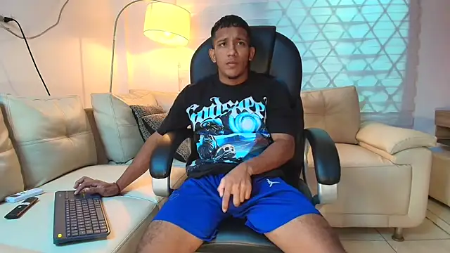 ricky spensar23cm  online show from April 6, 12:29 am