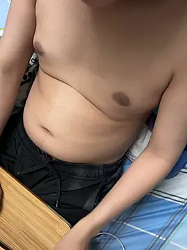 Kami Kazo online show from February 2, 12:57 pm