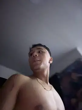 CreamKingg online show from February 1, 3:05 am