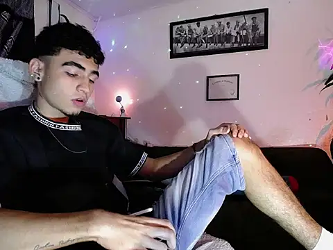 tiancam online show from April 21, 4:51 am