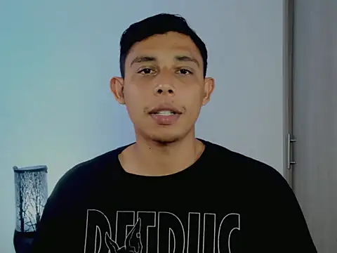 nilo2021 online show from April 17, 9:50 pm