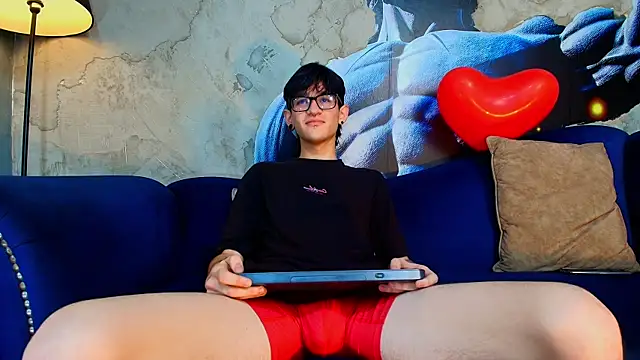 Jax valentine online show from February 16, 11:03 pm