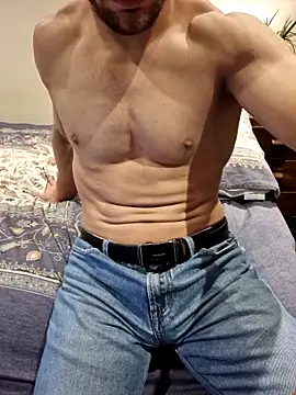 NakedAchilles online show from March 5, 7:43 pm