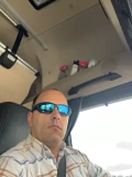 kipsy0 online show from April 13, 2:07 pm