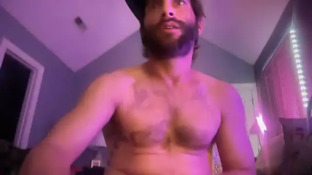 TrndSettr online show from April 1, 3:52 am