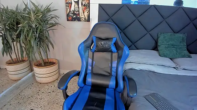 kai storn online show from February 20, 11:56 am