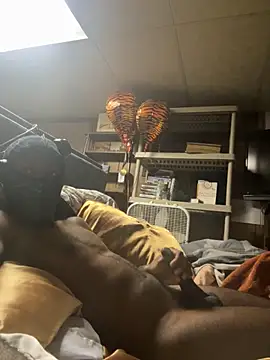 ProveYourLoyalty2 online show from April 1, 10:06 am