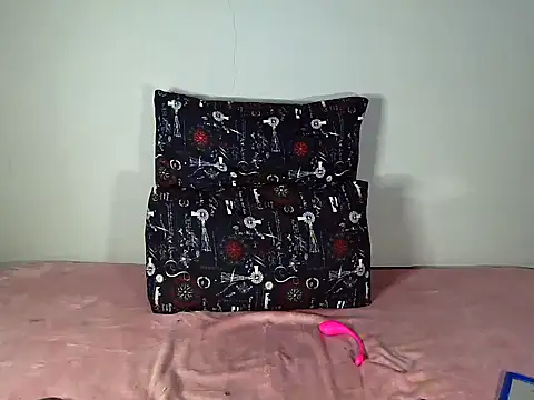 Riaanxxx online show from February 9, 12:59 am