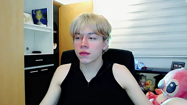 duvisex19 online show from May 22, 2:16 am