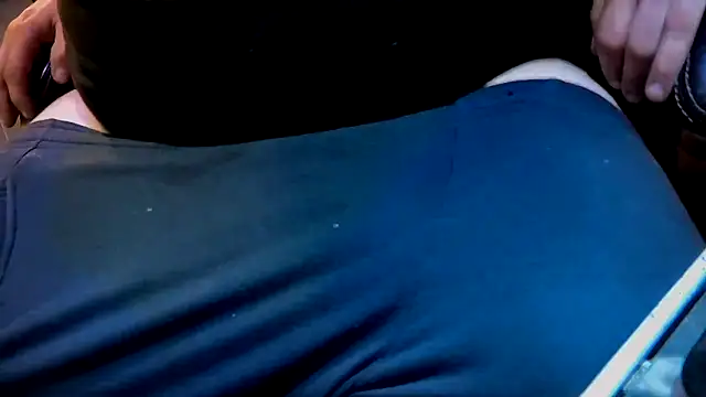 ctguybj online show from June 9, 2:19 pm