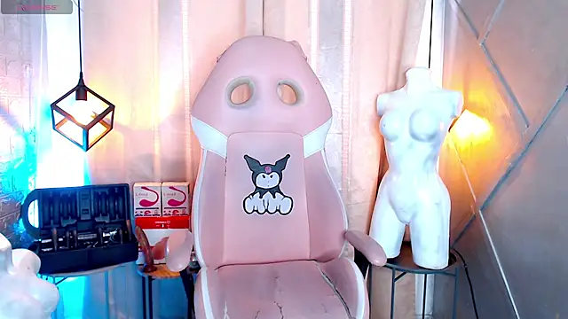 Walkers05 online show from April 2, 5:43 pm