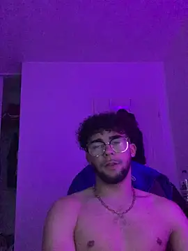 RIICOO09 online show from April 1, 5:43 pm