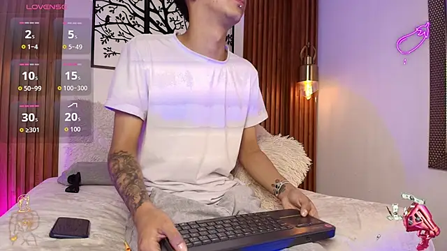 David Banks  online show from March 3, 12:45 pm