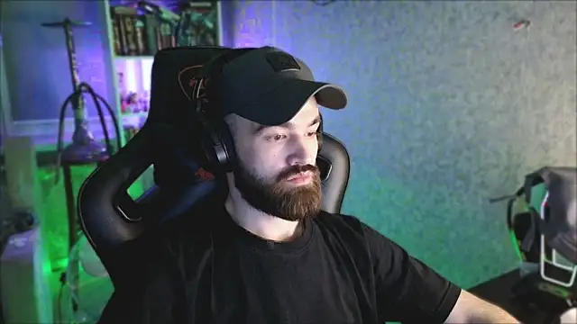  Mostly  online show from May 27, 9:23 pm