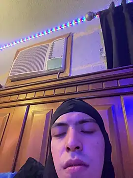 Tupapi696969q online show from March 10, 5:57 am