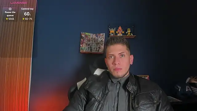 SebastianMaximoff  online show from July 15, 7:31 pm